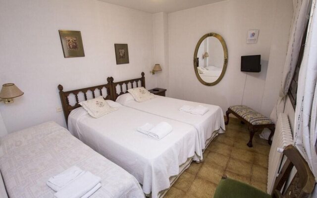 Hostal Meson Casa De Guzman