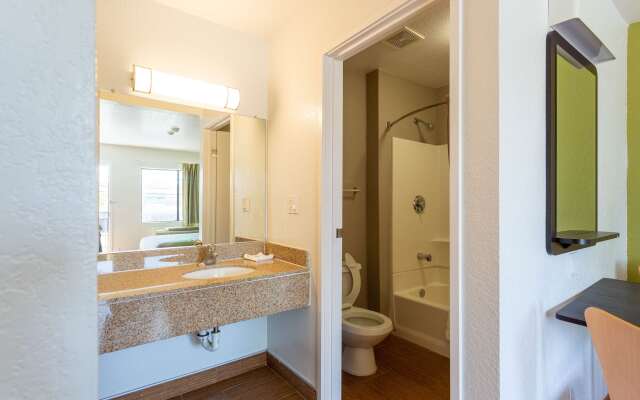 Motel 6 Camp Springs, DC - South Camp Springs