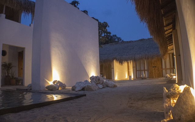 BH HOTEL & CENOTE TULUM - Adults Only