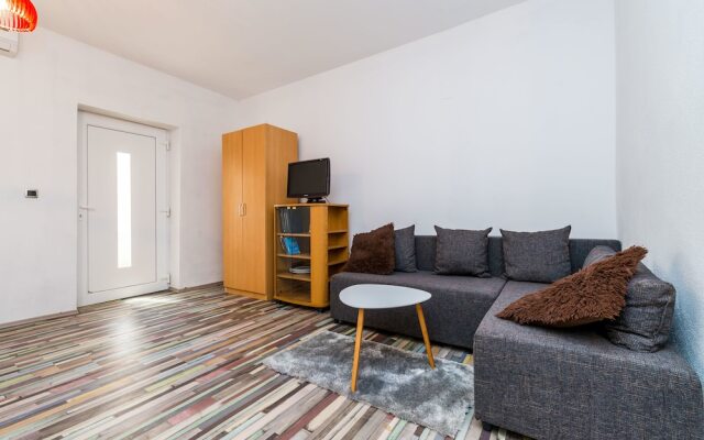 Apartments Sany