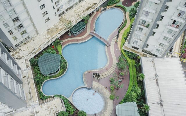 Homey and Cozy Studio Casa De Parco Apartement