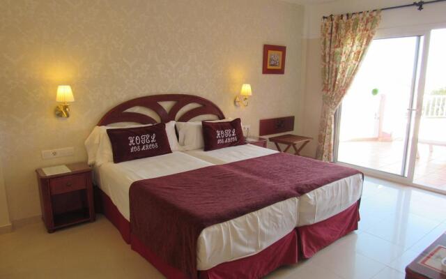 Hotel Los Arcos