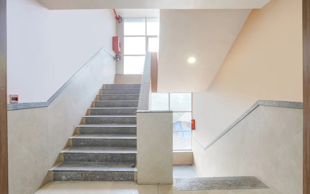 Fabhotel Mahadev Residency
