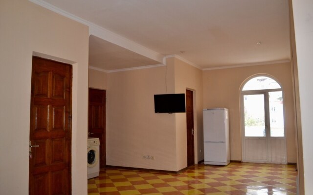 Guest House Usadba