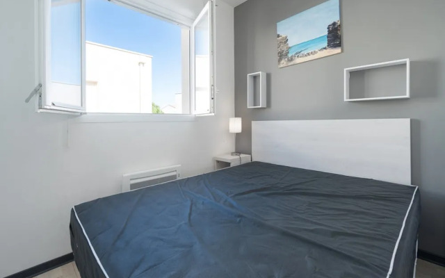 Bright Villa Stay in Serignan