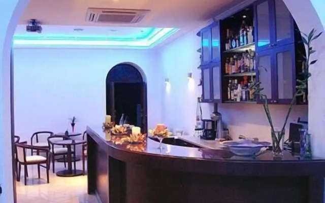 Theoxenia Hotel