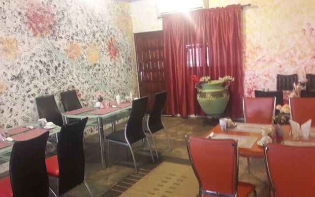 Alexander Plaza Ltd Hotel