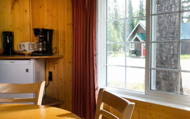 Pine Bungalows