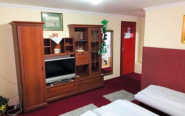 Rózsás Motel