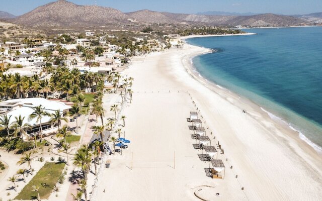Buena Vista Oceanfront & Hot Springs Resort