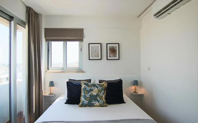 Phaedrus Living Luxury Suite Nicosia 510