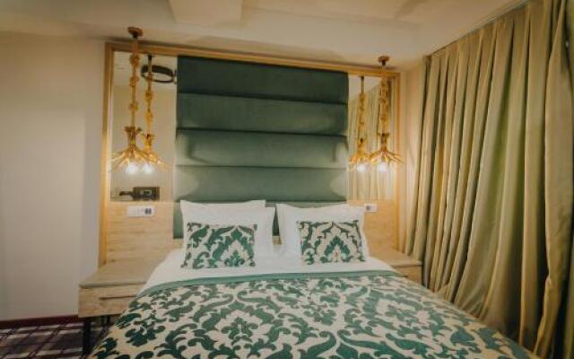 Lostrita - Pastravrie, Hotel & SPA