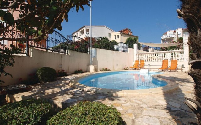 Amazing Home in Vodice With Wifi and 4 Bedrooms