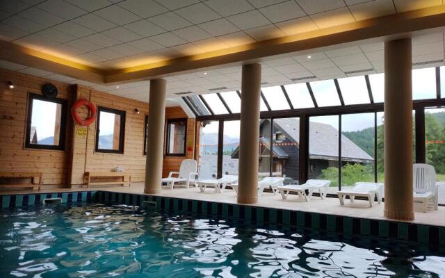 Risoul Appartement 2 chambres Piscine Balcons de Sirius