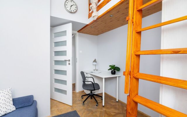 Podwale Apartment UJ Cracow by Renters