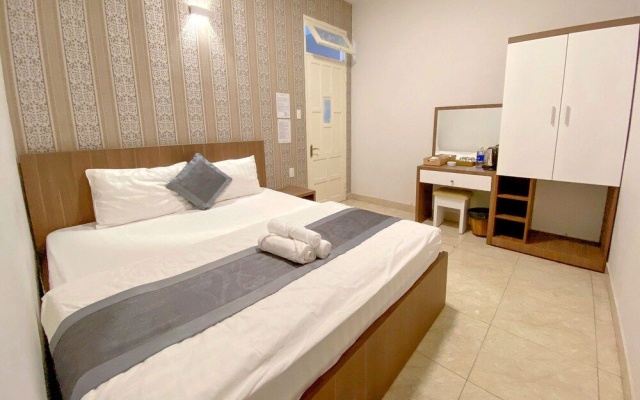 RedDoorz Amis Hotel near Da Lat Market – Guest Rooms – Da Lat