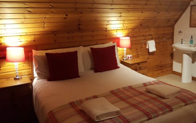 Carn Mhor Bed and Breakfast