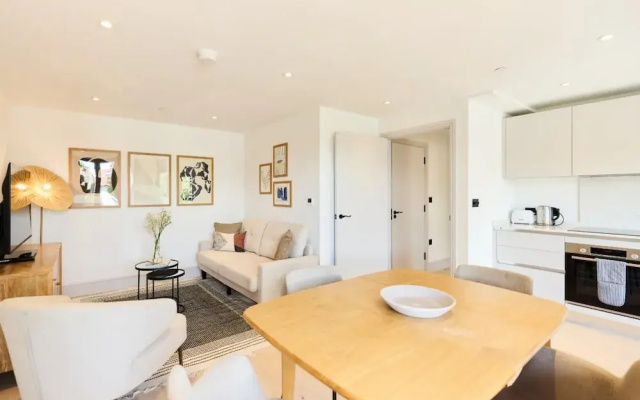 The South Wimbledon Hideout - Fancy 1bdr Flat With Balcony