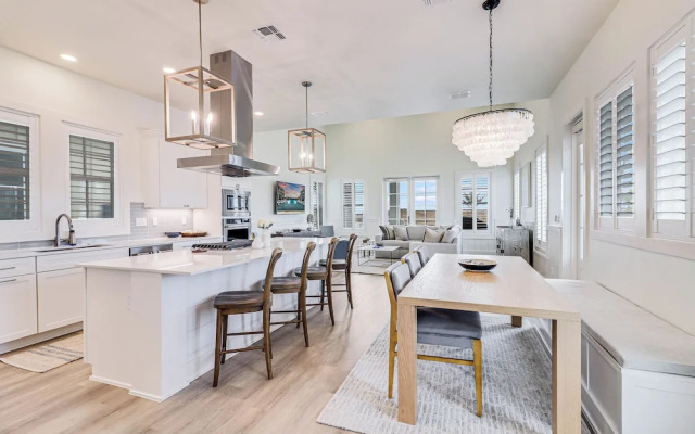 The Gathering Place 320 SOU