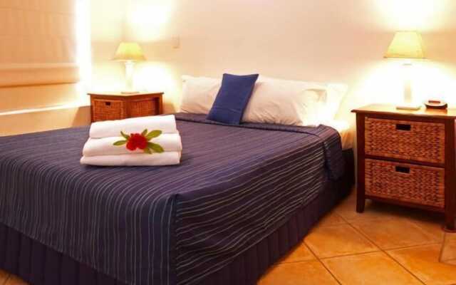 Santorini Holiday Apartments