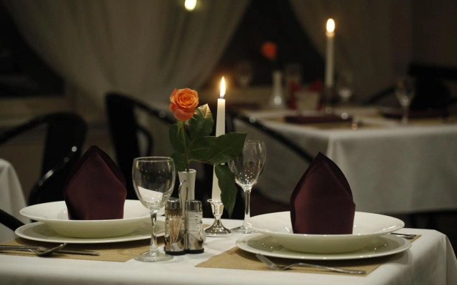 Airport Hotel Mara