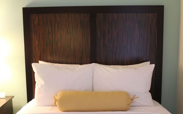 Irvine Suites Hotel