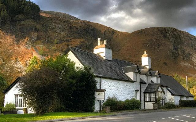 Gwesty Minffordd Hotel