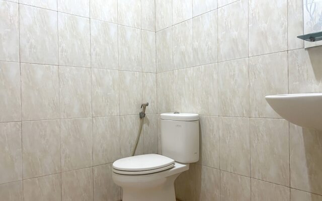 OYO 93074 Wisma Aliyah Near Sidrap