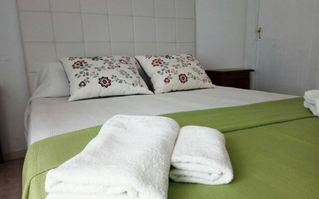 Amplio, Luminoso A 5 Min. Mezquita