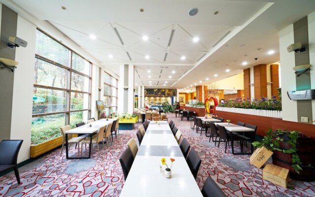 The-K Jirisan Family Hotel