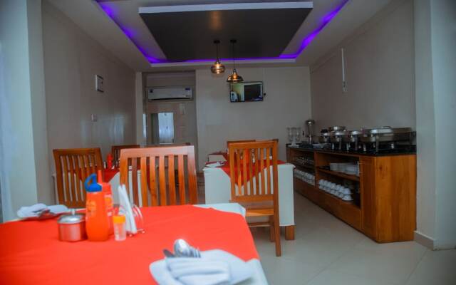 Le Grand Marie Hotel