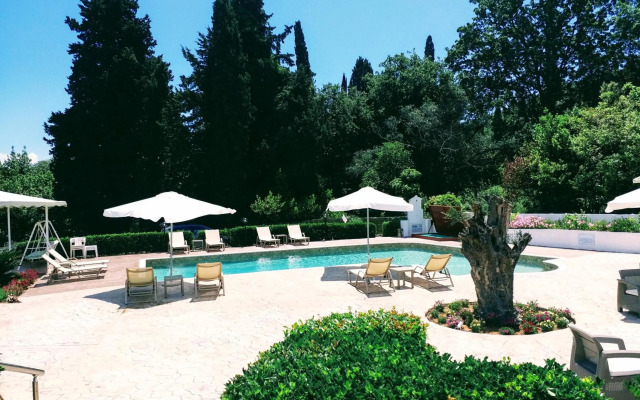 Summer Wine Friendly Resort