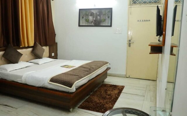 Hotel 4 U Rishikesh - Hostel