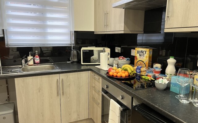 Park View Residence-Northolt - Near Tube