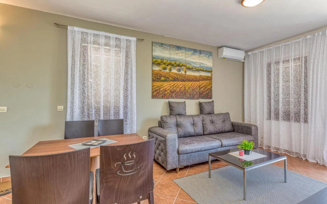 Apartments Noel Funtana