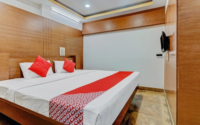 Pavithra Paradise By OYO Rooms
