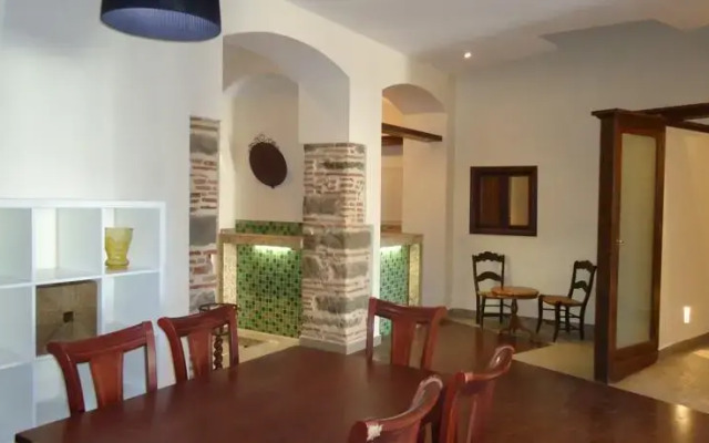 Apartamentos Candela Alora