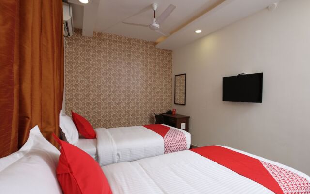OYO 14441 Ramani Residency