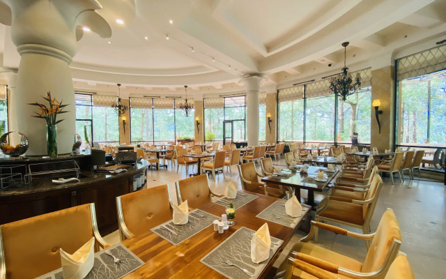 Dalat Edensee Lake Resort & Spa