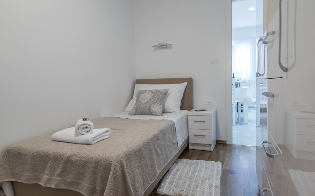 Drop In Split Suites