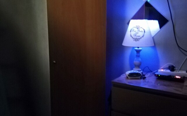 Room in Guest Room - Lockable Room Center
