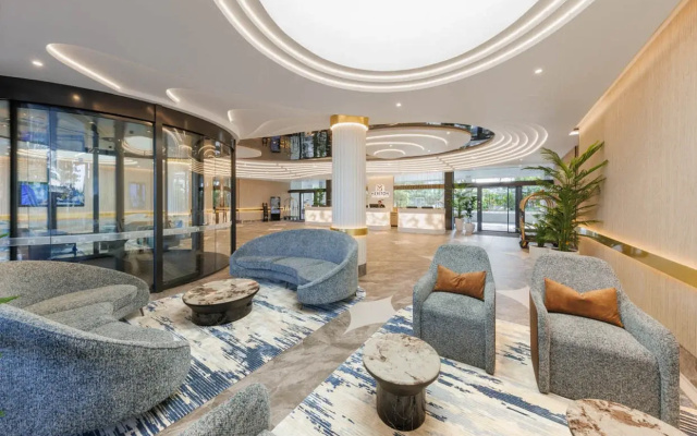 Meriton Suites Broadbeach, Gold Coast