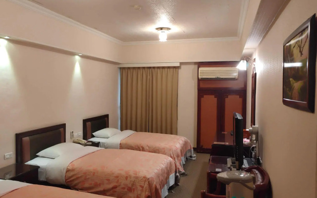 Sin Fu Business Hotel