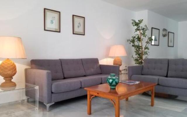 Benabola Hotel & Apartments