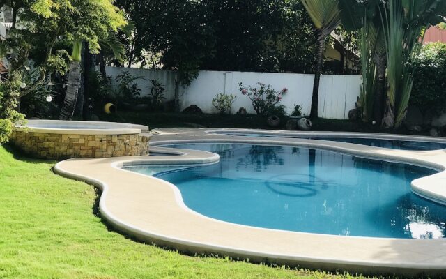 Bella's Private Condominium