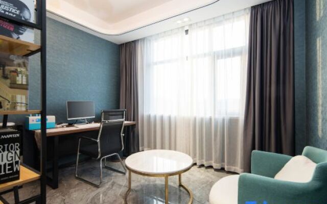 Moshang Yaju Lihua Hotel (Linzhou Bus Station Longhu Water System Park Branch)