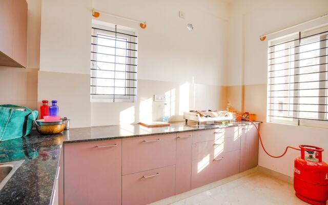 Fabhotel The Sun Roof Suites