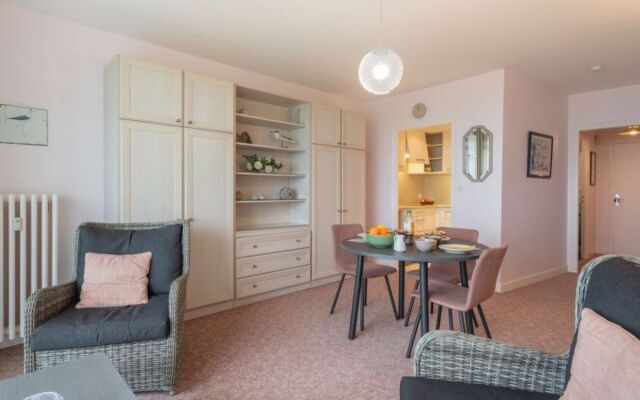 Les Trois Iles 32313