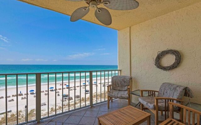 Regency Towers 3 Bedroom Apartment