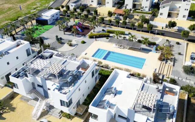 New Apartment Pool & Terrace near Sea - Caesar Bay, Tatlisu